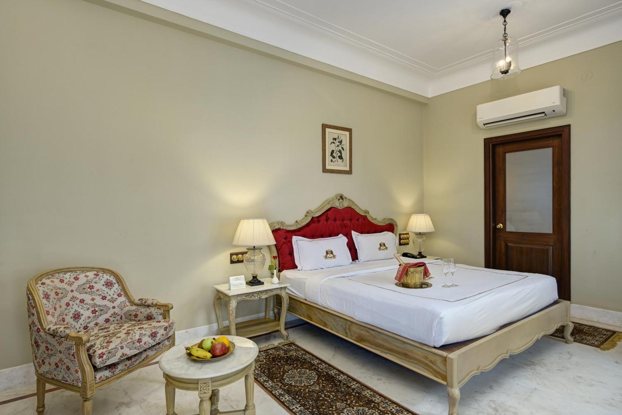 Отель Shahpura Haveli Экстерьер фото